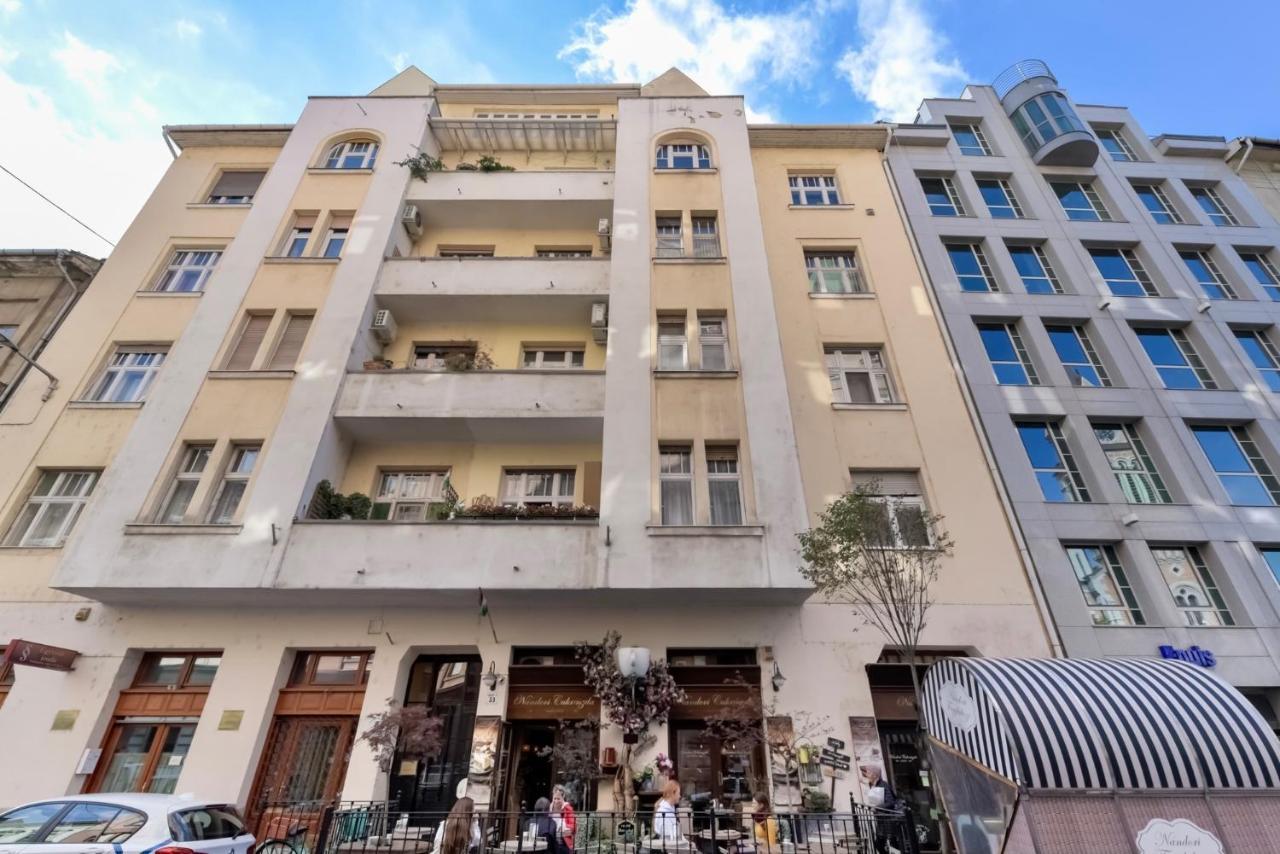 Corvina Apartment Budapest With Free Private Parking Ngoại thất bức ảnh